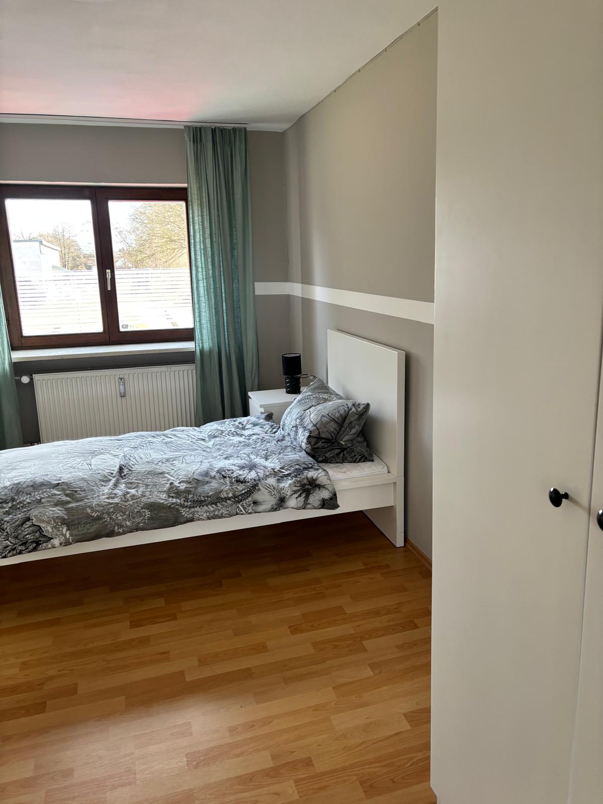 Schlafzimmer 2