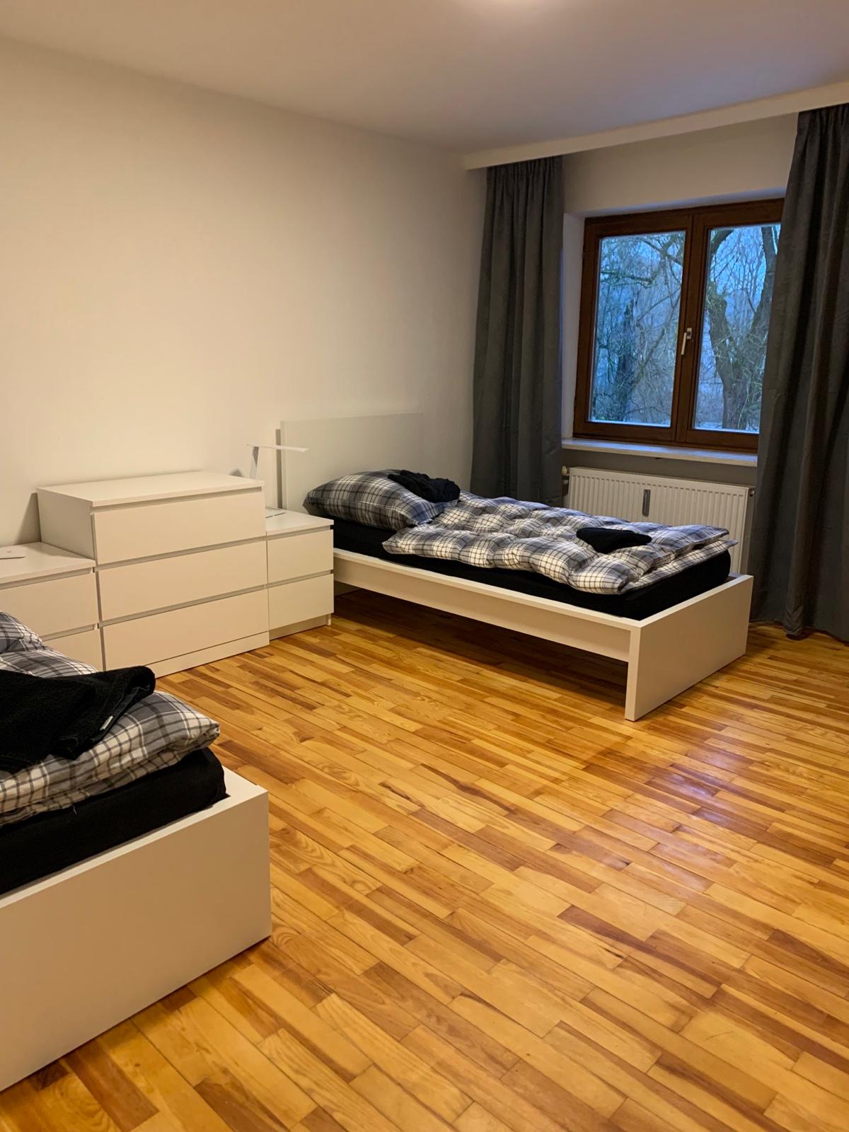 Schlafzimmer 2