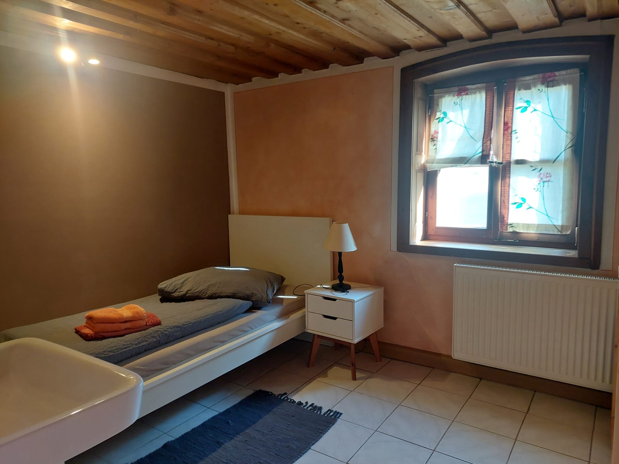 Schlafzimmer 2